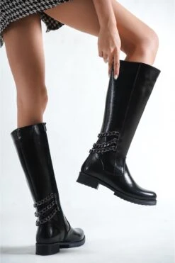 Capone Outfitters Stiefel - Schwarz - Blockabsatz Damen Stiefel 339186341