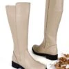 GÖNDERİ(R) Stiefel - Beige - Flacher Absatz Damen Stiefel 377533441 2 GÖNDERİ(R) Stiefel - Beige - Flacher Absatz Damen Stiefel 377533441 -Panama Schuhe Geschaft 1 org zoom 478